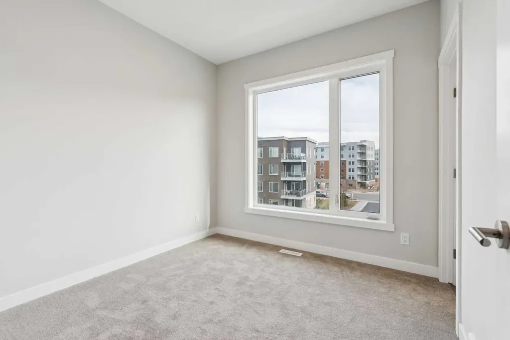 107 Shawnee Square SW Calgary AB T2Y 0W4