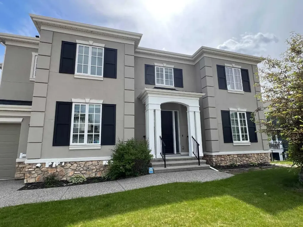 45 Rockcliff Heights NW Calgary AB T3G 0C7