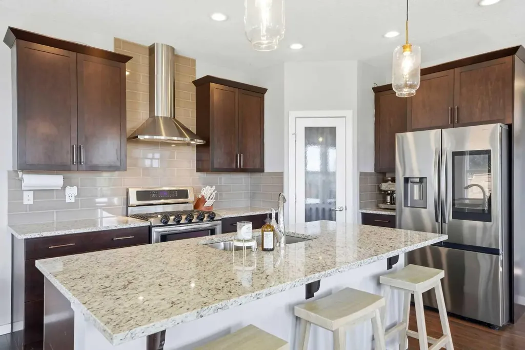 468 Mahogany Boulevard SE Calgary AB T3M 1M9