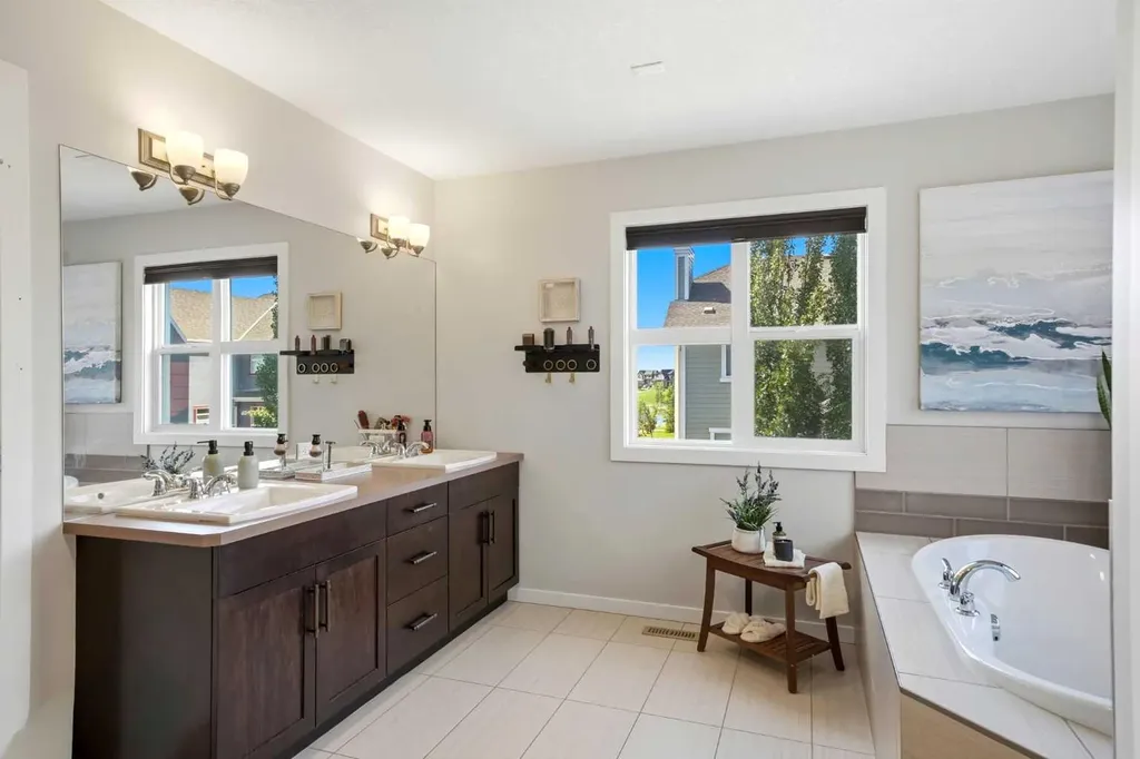 468 Mahogany Boulevard SE Calgary AB T3M 1M9