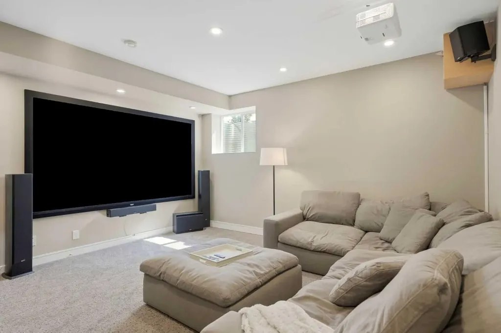 468 Mahogany Boulevard SE Calgary AB T3M 1M9