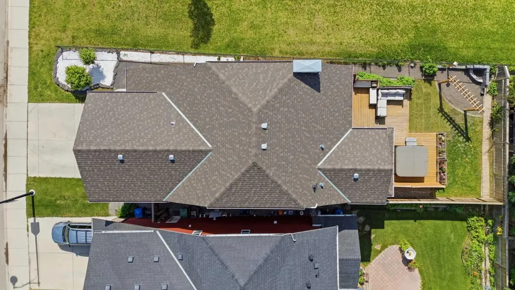 468 Mahogany Boulevard SE Calgary AB T3M 1M9