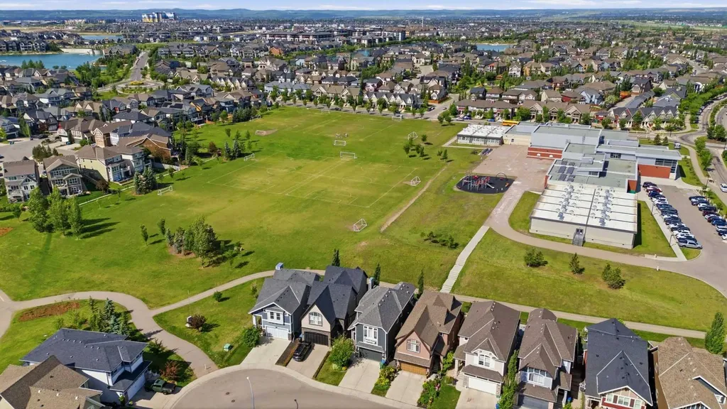 468 Mahogany Boulevard SE Calgary AB T3M 1M9