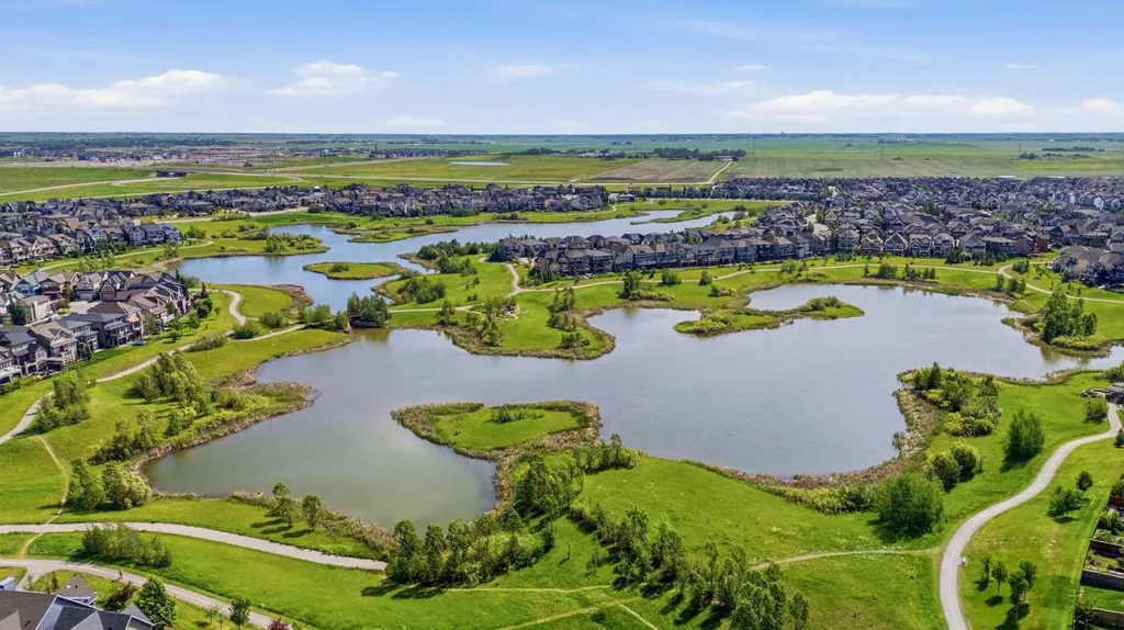468 Mahogany Boulevard SE Calgary AB T3M 1M9