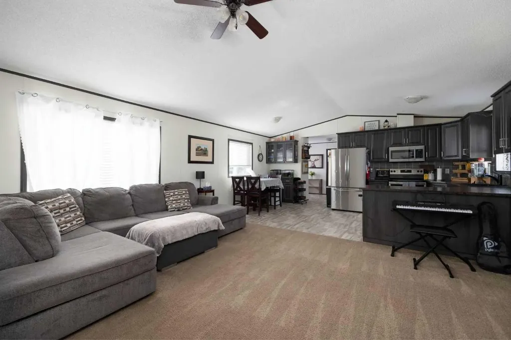 160 Grenada Place Fort Mcmurray AB T9H 2N2