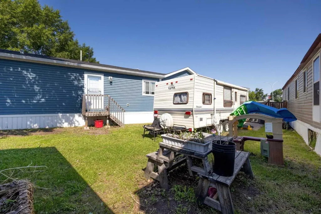 160 Grenada Place Fort Mcmurray AB T9H 2N2