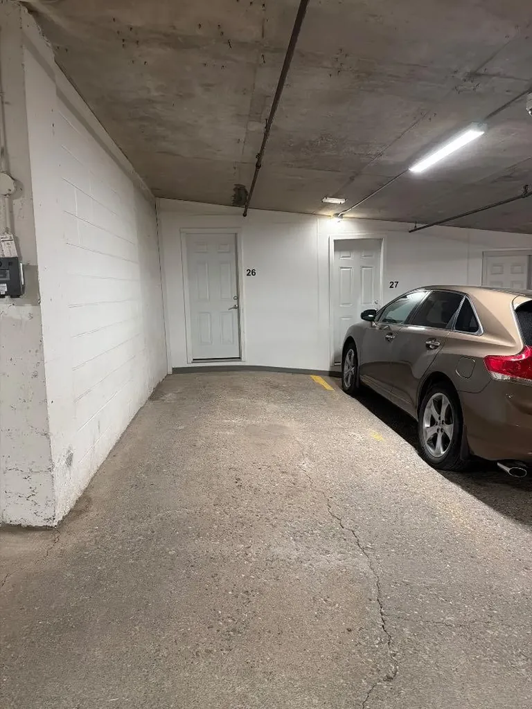 354 2 Avenue NE Calgary AB T2E 0E4