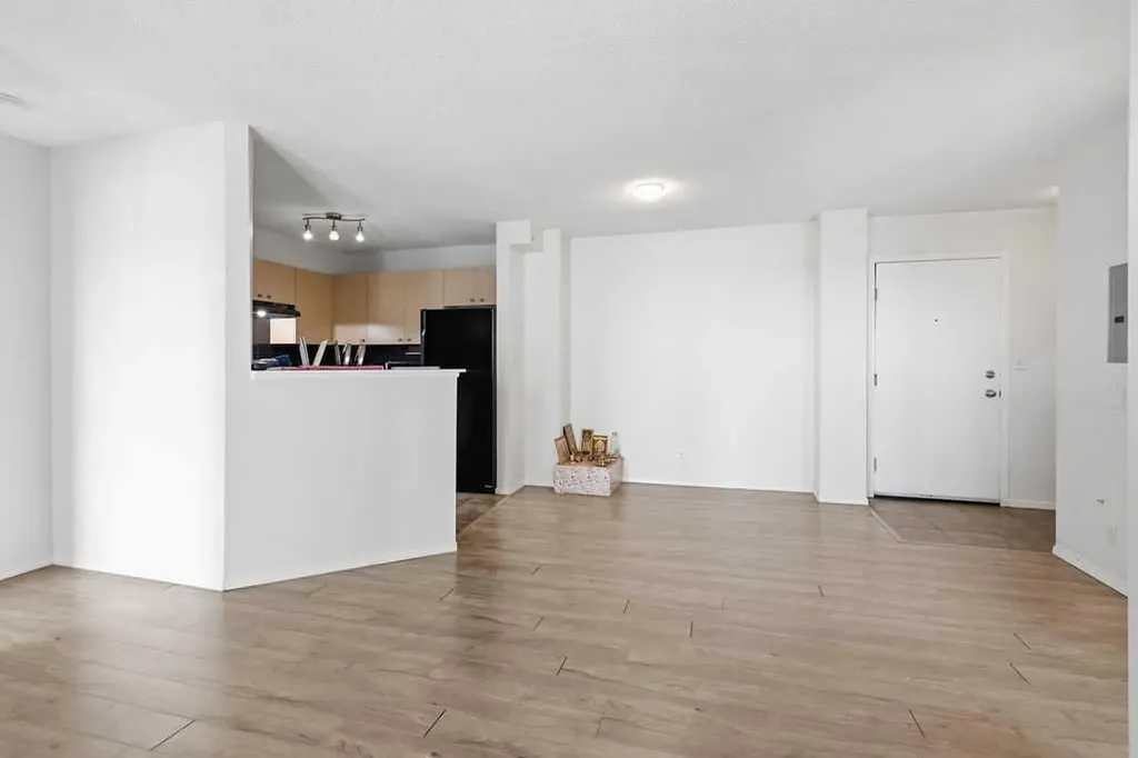 1111 6 Avenue SW Calgary AB T2P 5M5