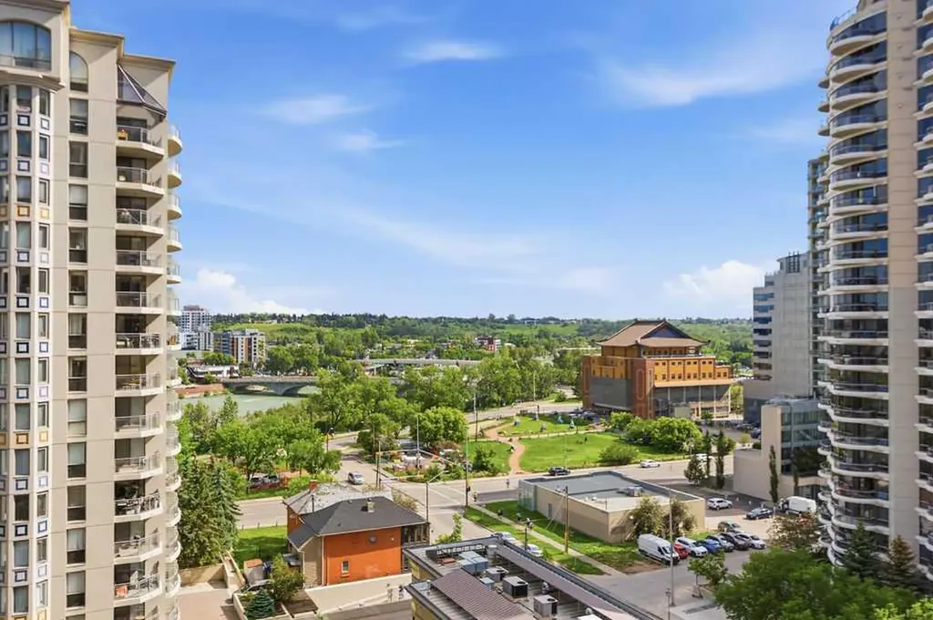 1111 6 Avenue SW Calgary AB T2P 5M5