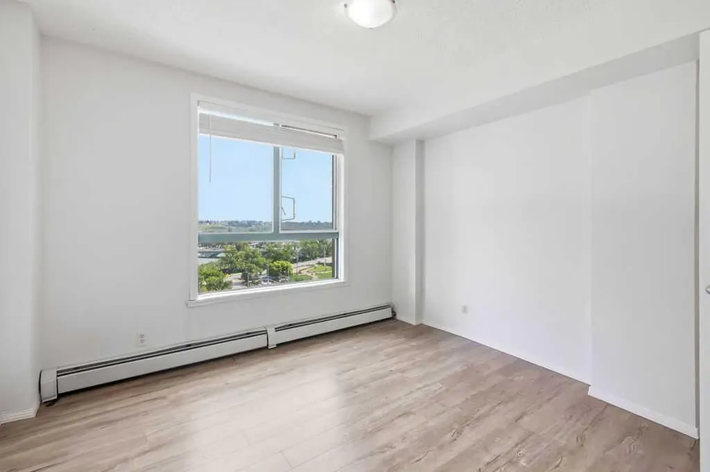 1111 6 Avenue SW Calgary AB T2P 5M5