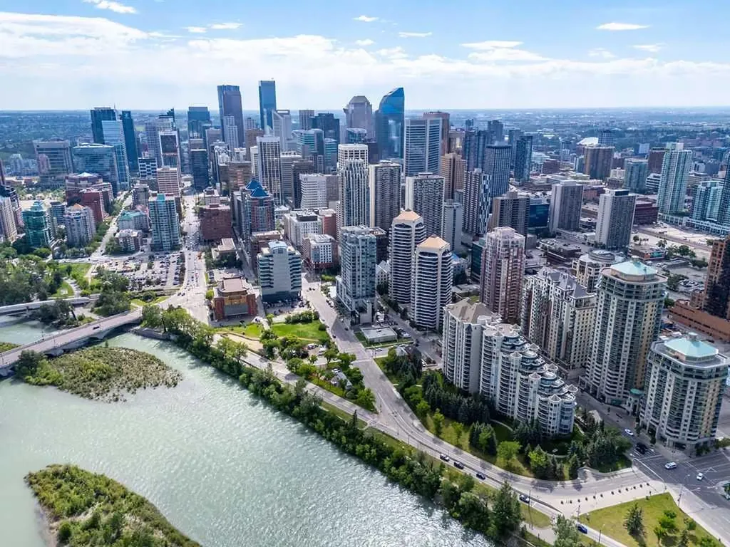 1111 6 Avenue SW Calgary AB T2P 5M5