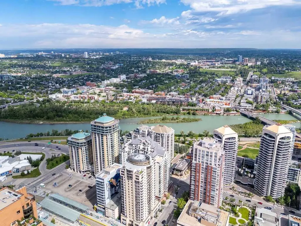 1111 6 Avenue SW Calgary AB T2P 5M5