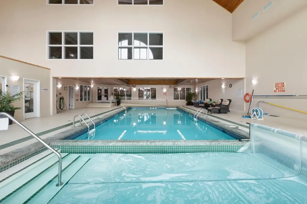 6868 Sierra Morena Boulevard SW Calgary AB T3H 3R6