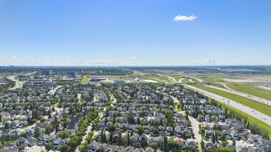 6868 Sierra Morena Boulevard SW Calgary AB T3H 3R6