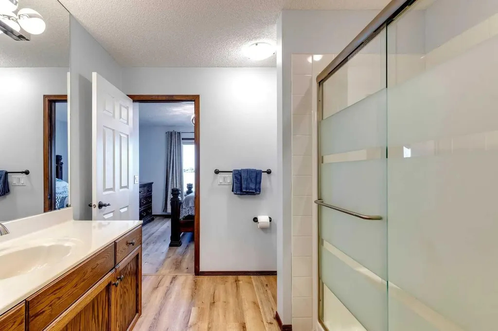 203 Bishop Mews NW Langdon AB T0J 1X2