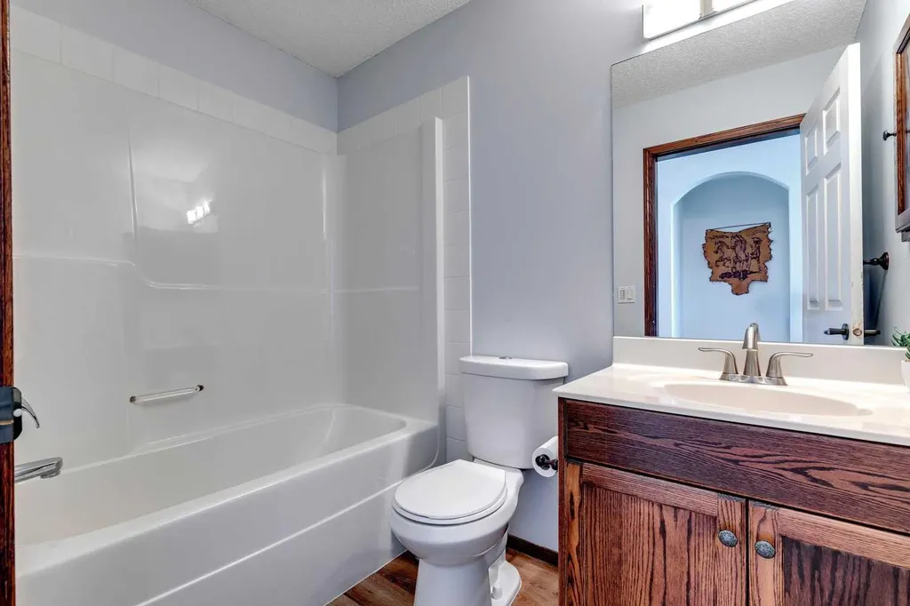 203 Bishop Mews NW Langdon AB T0J 1X2