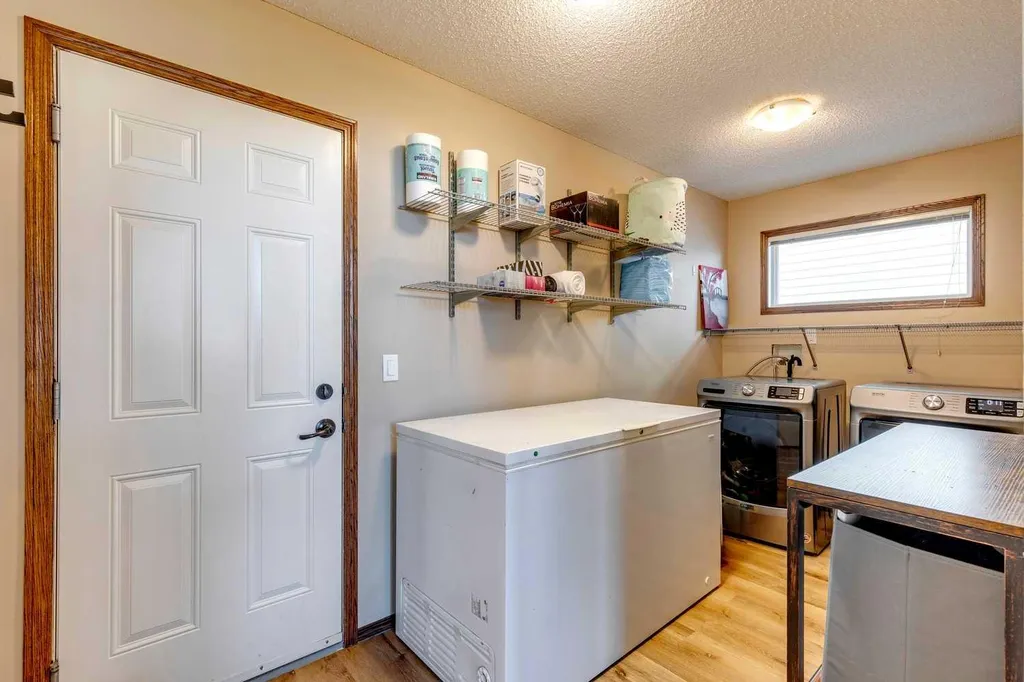 203 Bishop Mews NW Langdon AB T0J 1X2