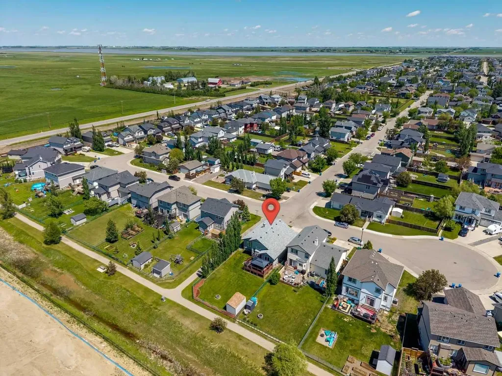 203 Bishop Mews NW Langdon AB T0J 1X2