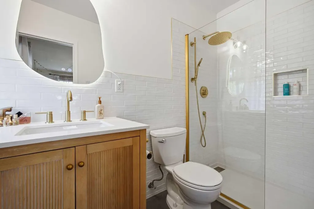 615 Crescent Boulevard SW Calgary AB T2S 1K8