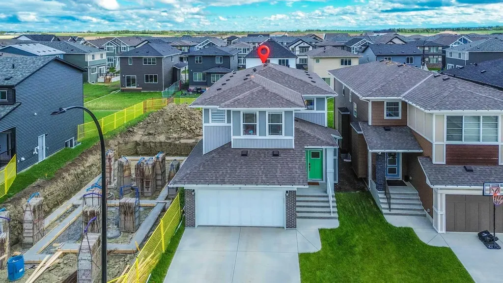 18 Clearwater Lane Chestermere AB T1X 3A4