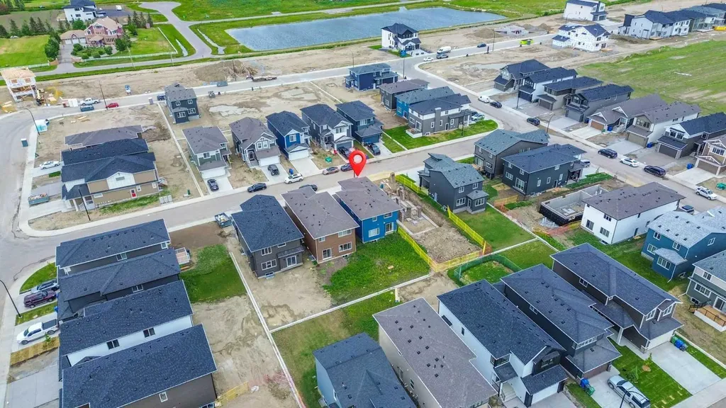 18 Clearwater Lane Chestermere AB T1X 3A4