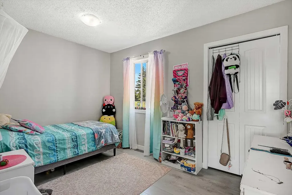 9602 91 Street Sexsmith AB T0H 3C0