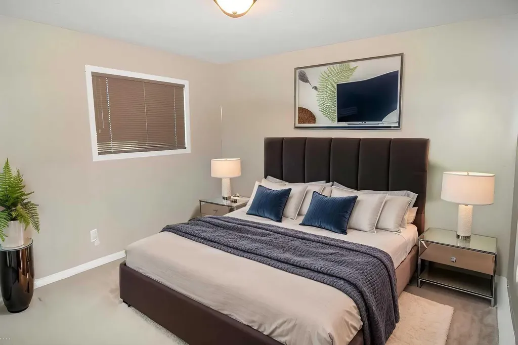 110 Hillview Terrace Strathmore AB T1P1X3