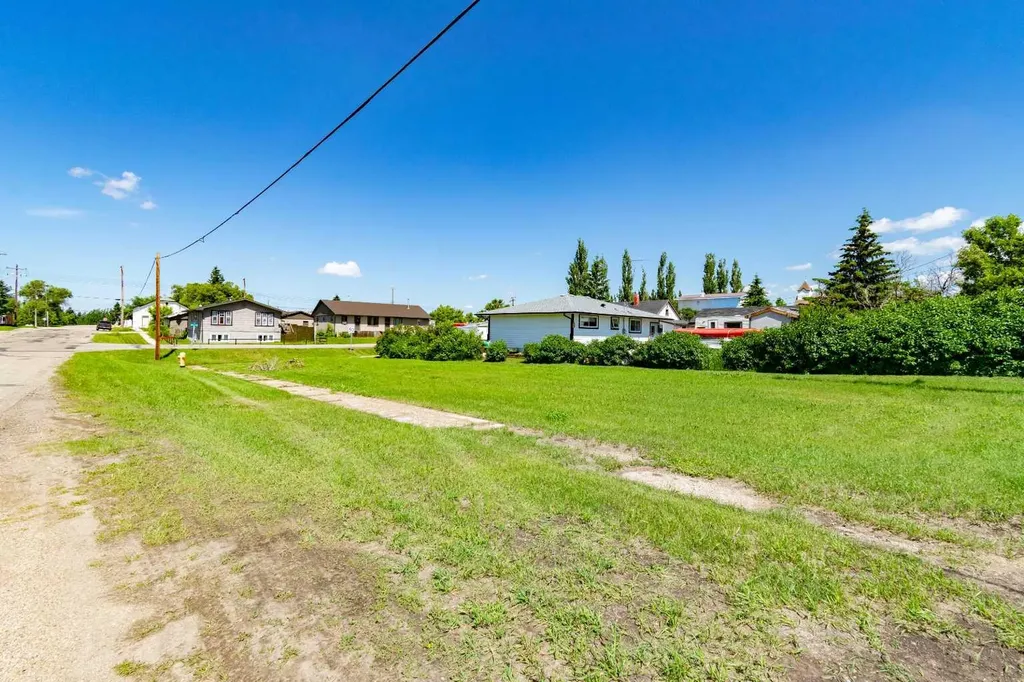 4903 49 Street Alix AB T0C 0B0