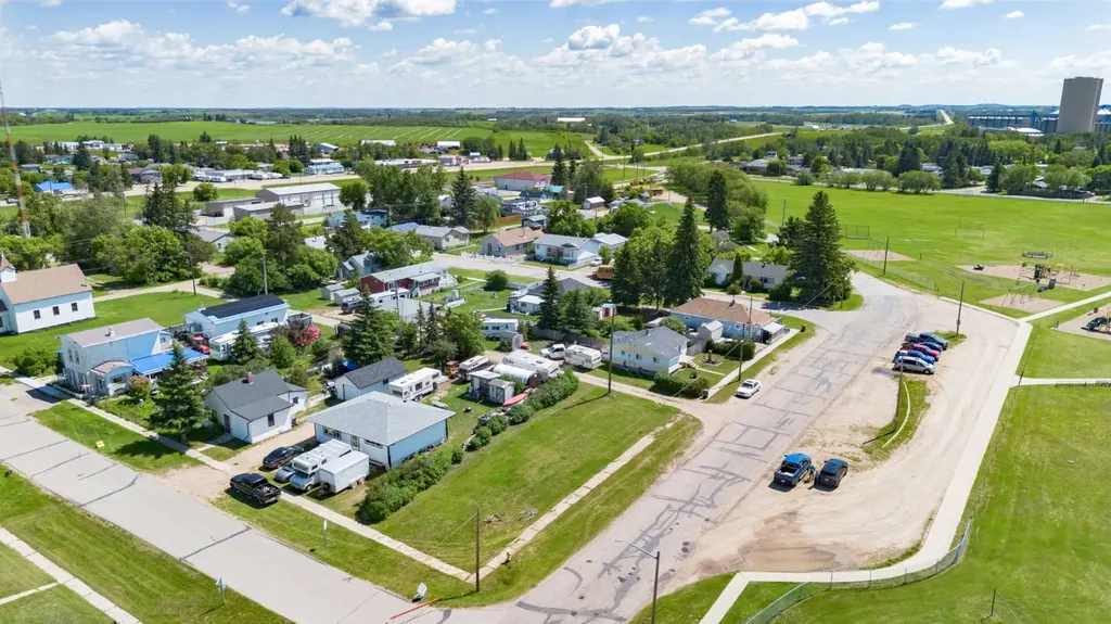 4903 49 Street Alix AB T0C 0B0