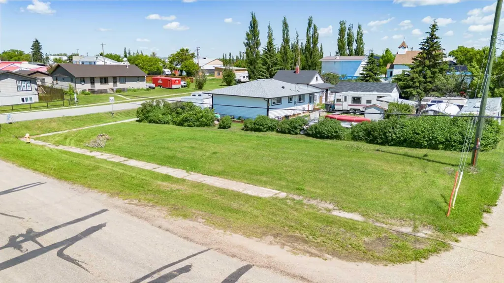 4903 49 Street Alix AB T0C 0B0