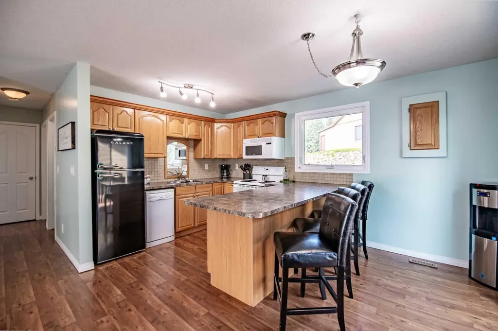 25054 South Pine Lake Road Rural Red Deer County AB T0M 1R0