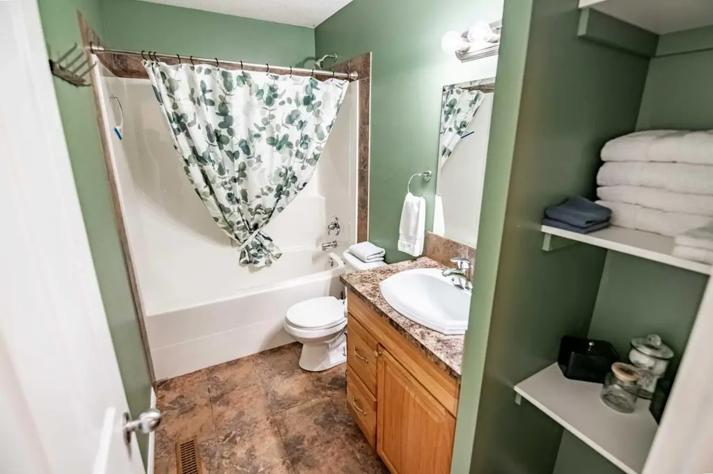 25054 South Pine Lake Road Rural Red Deer County AB T0M 1R0