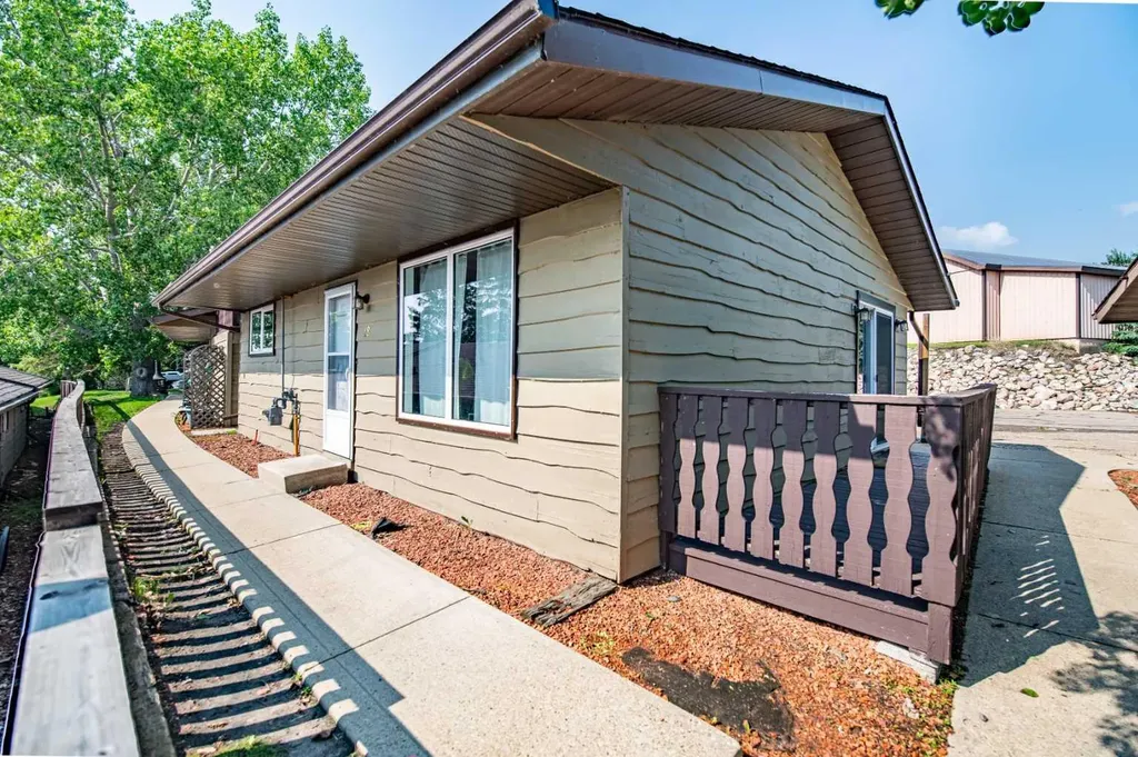 25054 South Pine Lake Road Rural Red Deer County AB T0M 1R0