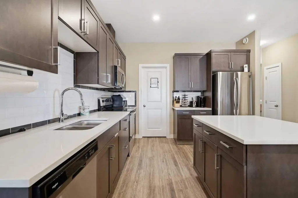 6307 58 A Street Rocky Mountain House AB T4T 0C2