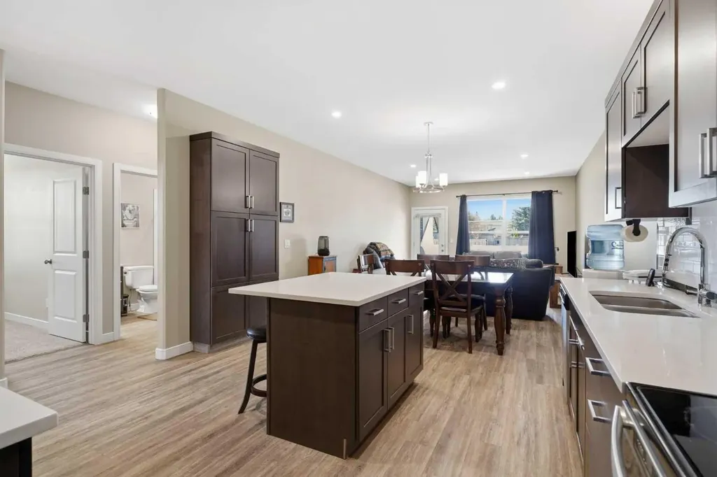 6307 58 A Street Rocky Mountain House AB T4T 0C2