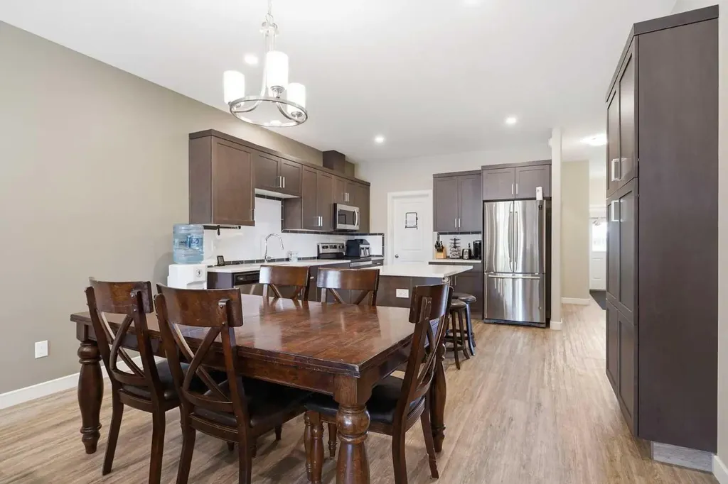 6307 58 A Street Rocky Mountain House AB T4T 0C2