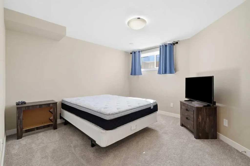 6307 58 A Street Rocky Mountain House AB T4T 0C2