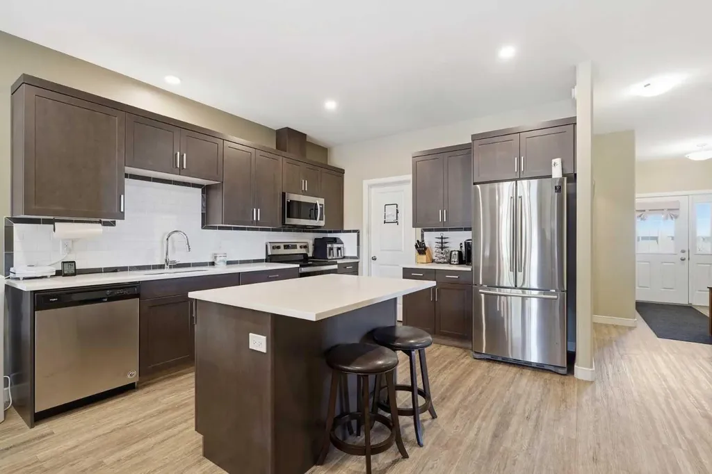 6307 58 A Street Rocky Mountain House AB T4T 0C2