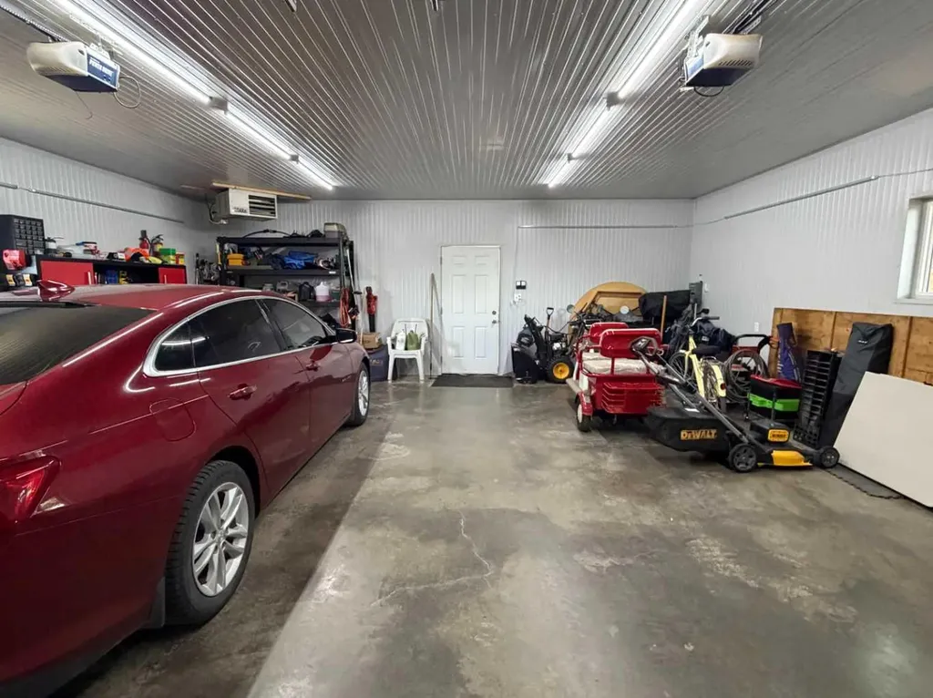 508 3 Street N Vauxhall AB T0K 2K0