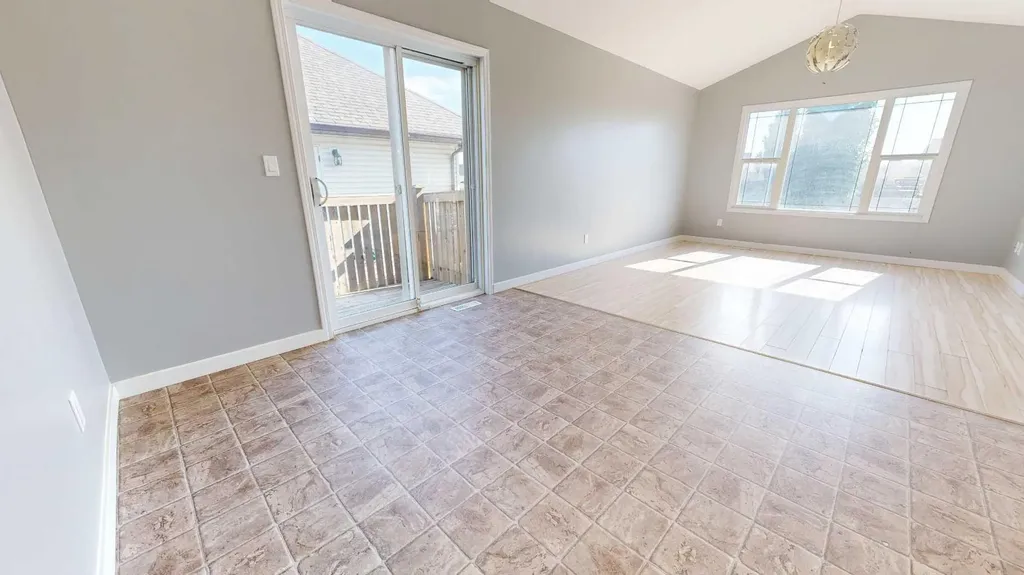 7914 115a Street Grande Prairie AB T8W 0A1