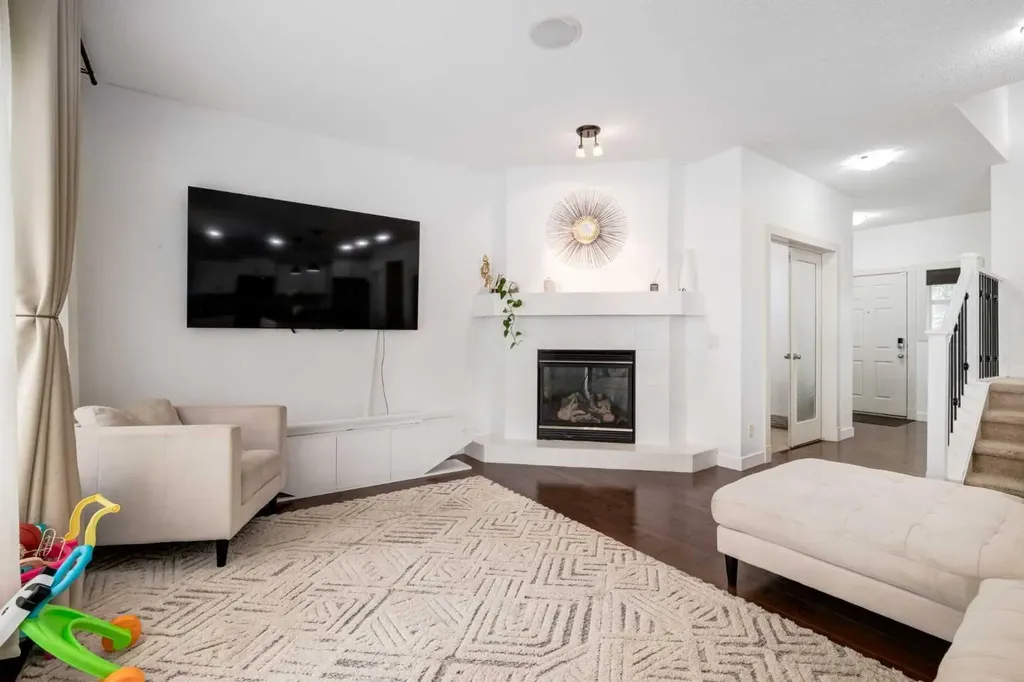 133 Copperleaf Bay SE Calgary AB T2Z 0J2