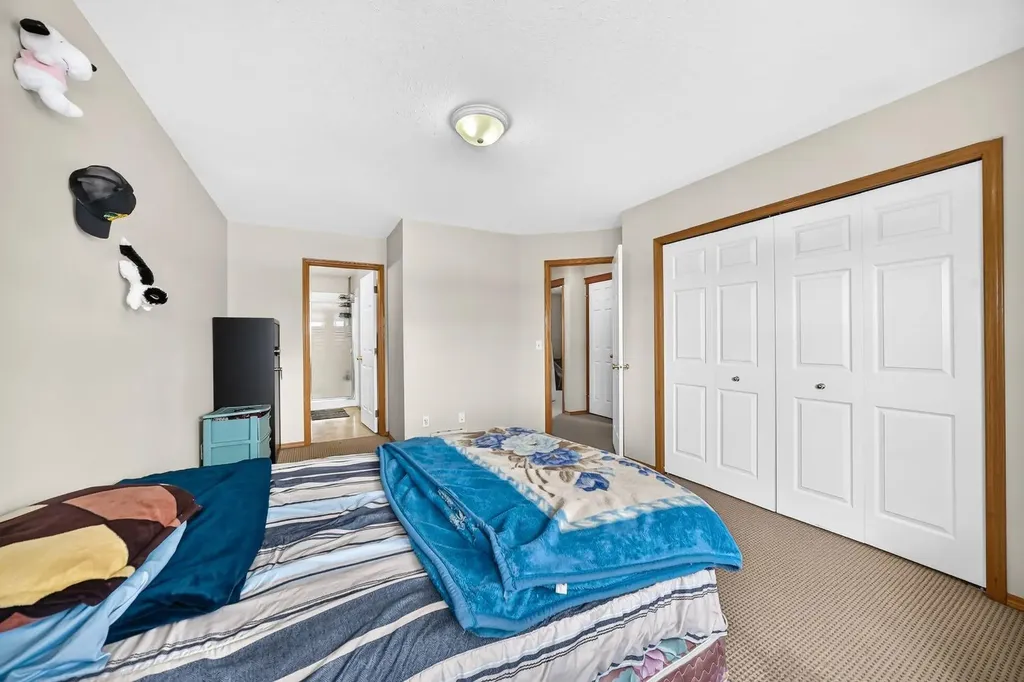 145 Martinvalley Crescent NE Calgary AB T3J 4L7