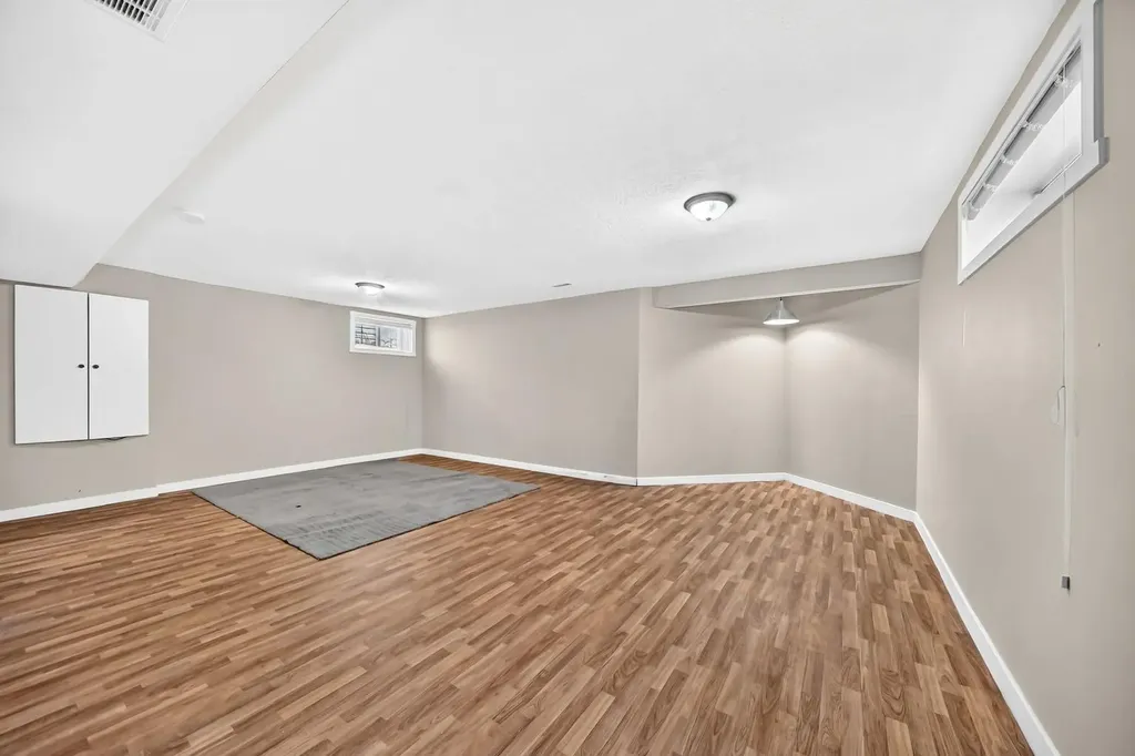 145 Martinvalley Crescent NE Calgary AB T3J 4L7