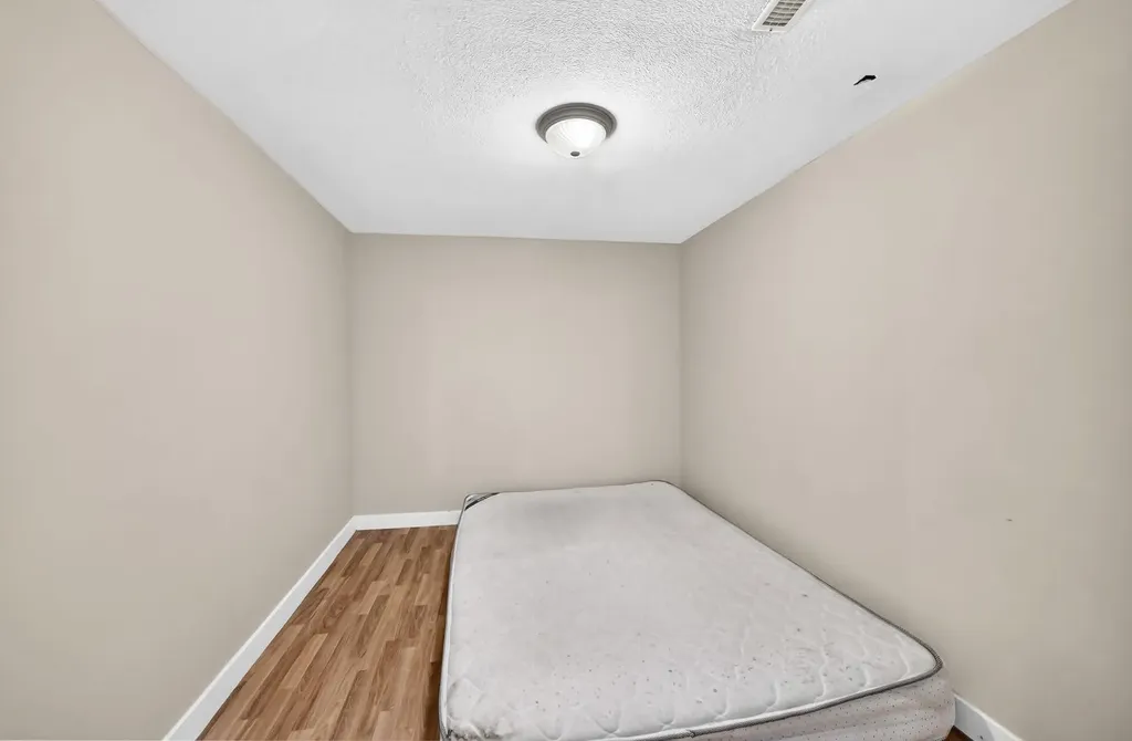 145 Martinvalley Crescent NE Calgary AB T3J 4L7