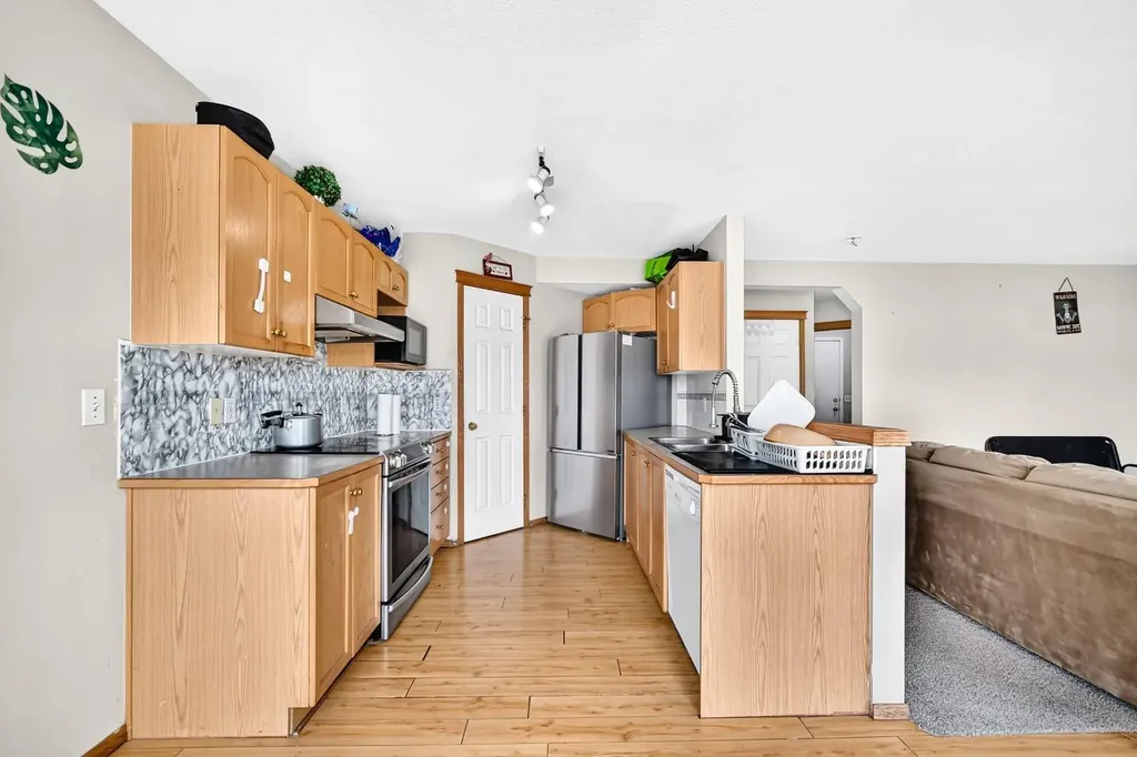 145 Martinvalley Crescent NE Calgary AB T3J 4L7