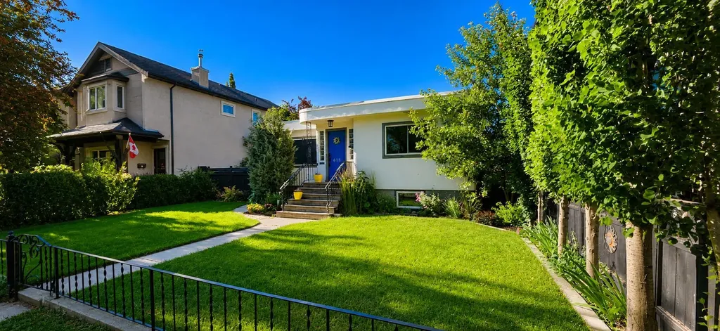 618 11 Avenue NE Calgary AB T2E 0Z7
