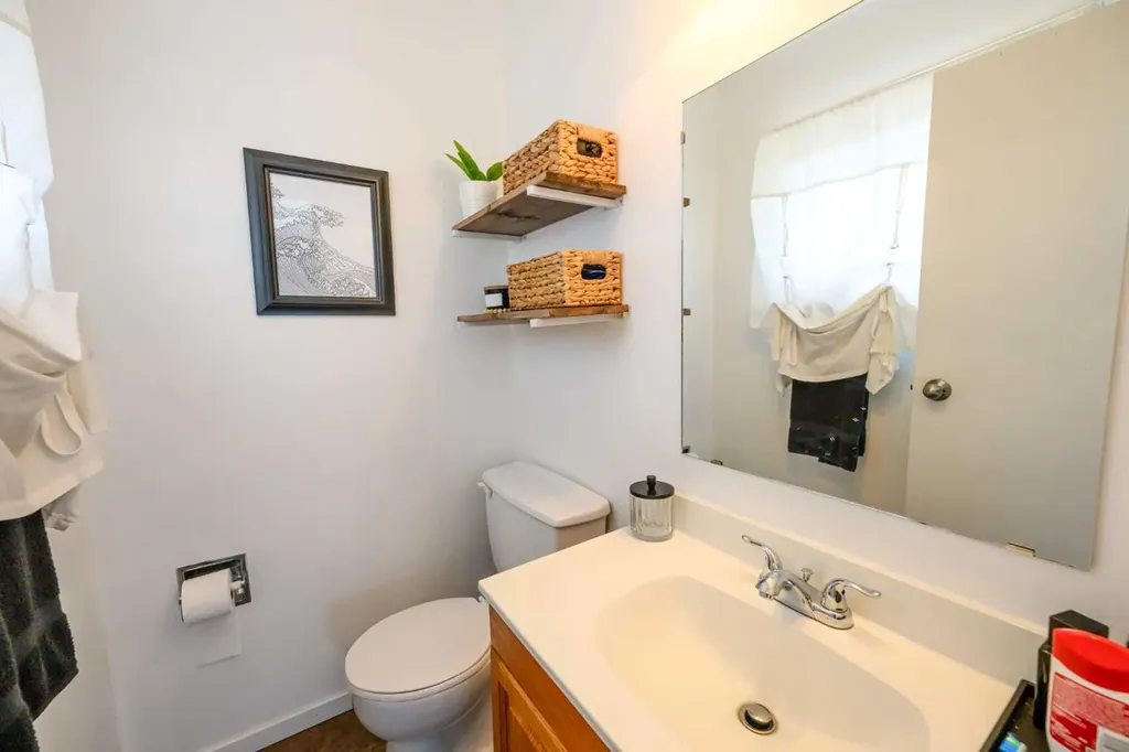 11219 92b Street Grande Prairie AB T8V3G8