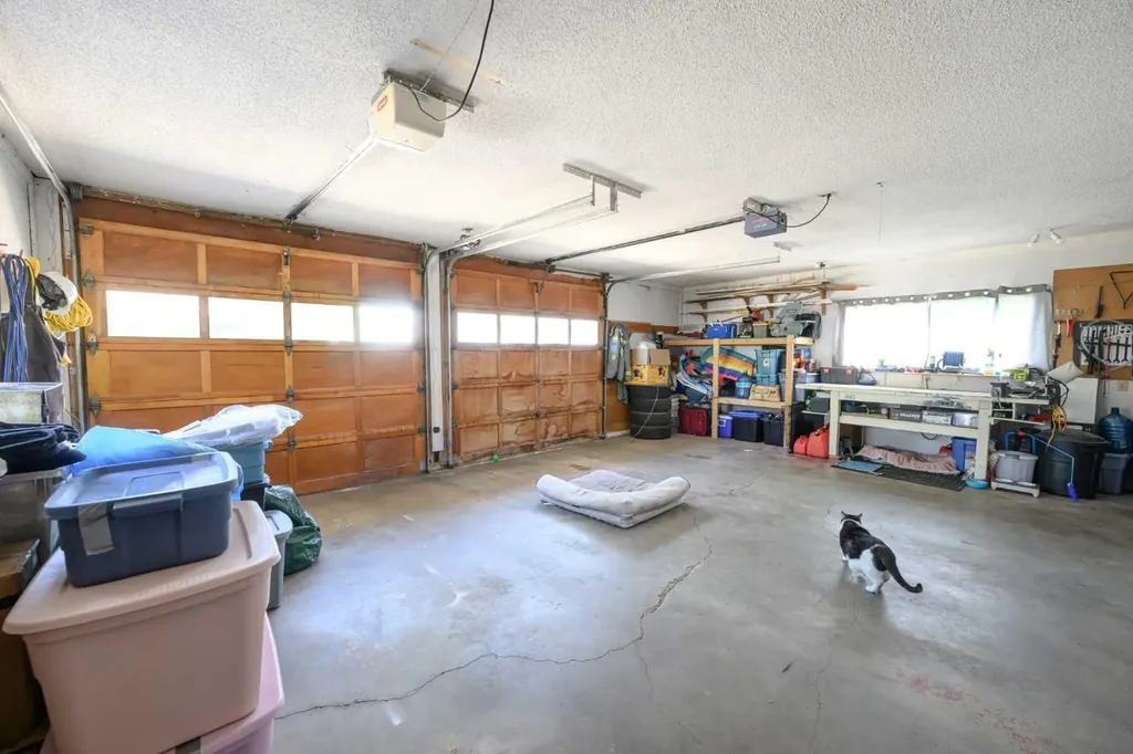 11219 92b Street Grande Prairie AB T8V3G8