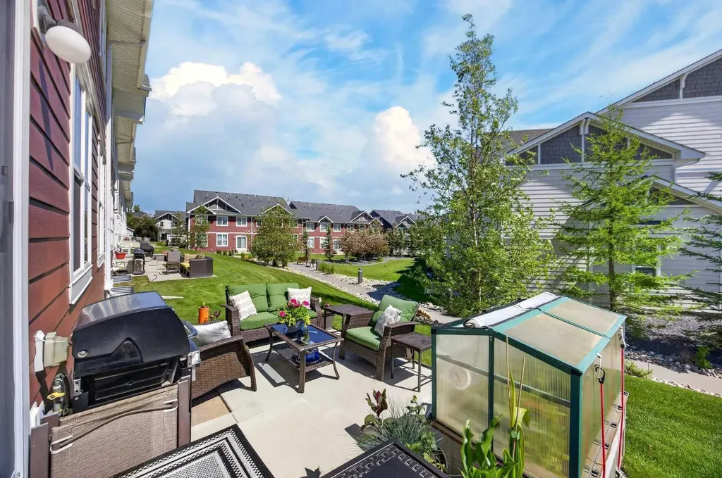 881 Sage Valley Boulevard NW Calgary AB T3R 0R3