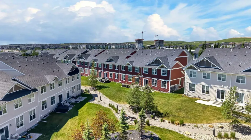 881 Sage Valley Boulevard NW Calgary AB T3R 0R3